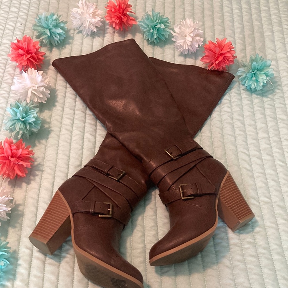 Charlotte Russe • Tall Brown High-Heeled Boots, size 7